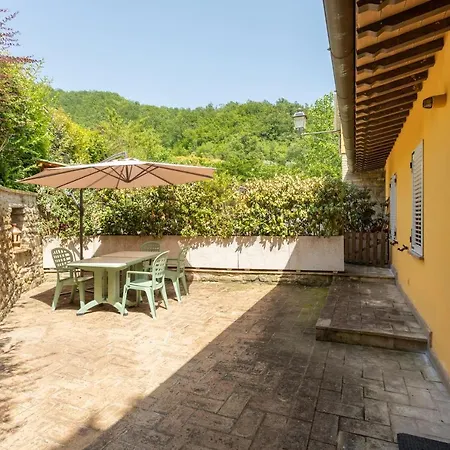 Oasi Battifoglia Bed and breakfast Asís